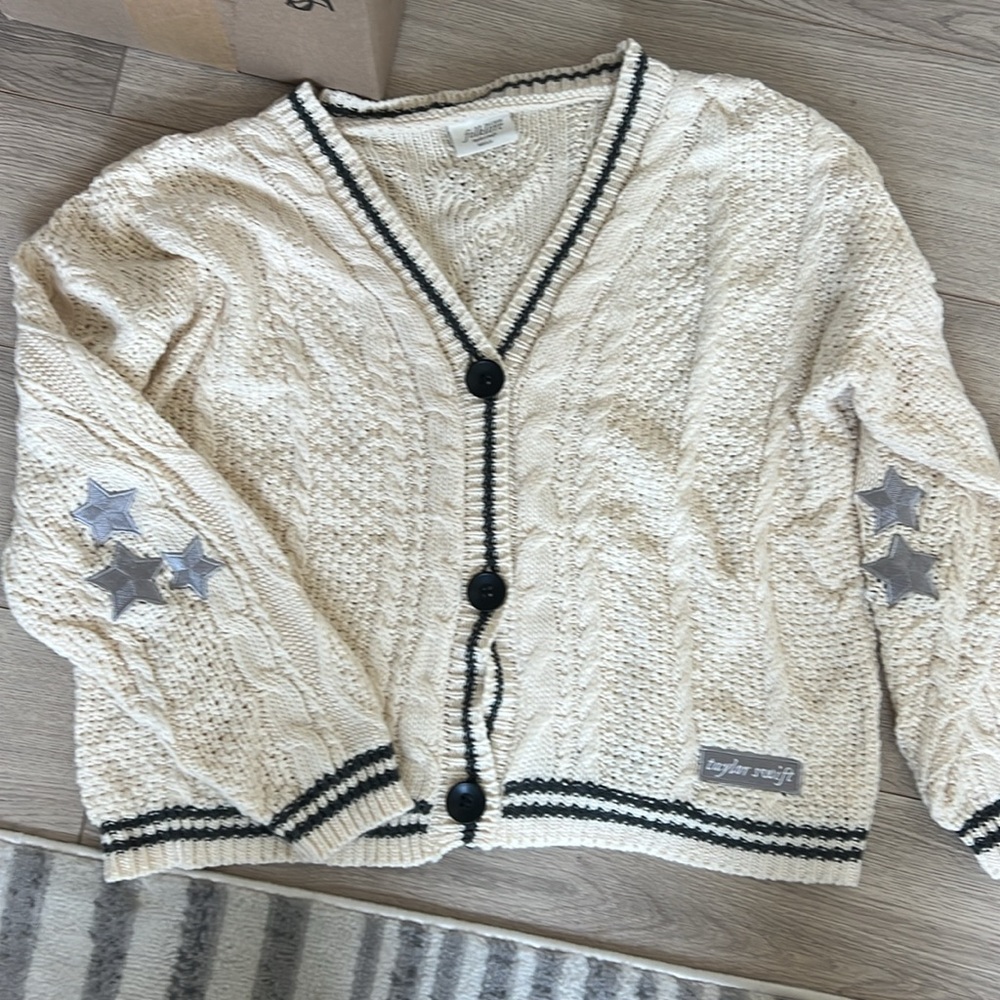 Authentic folklore Cardigan Taylor Swift Knit Sweater Stars Patch